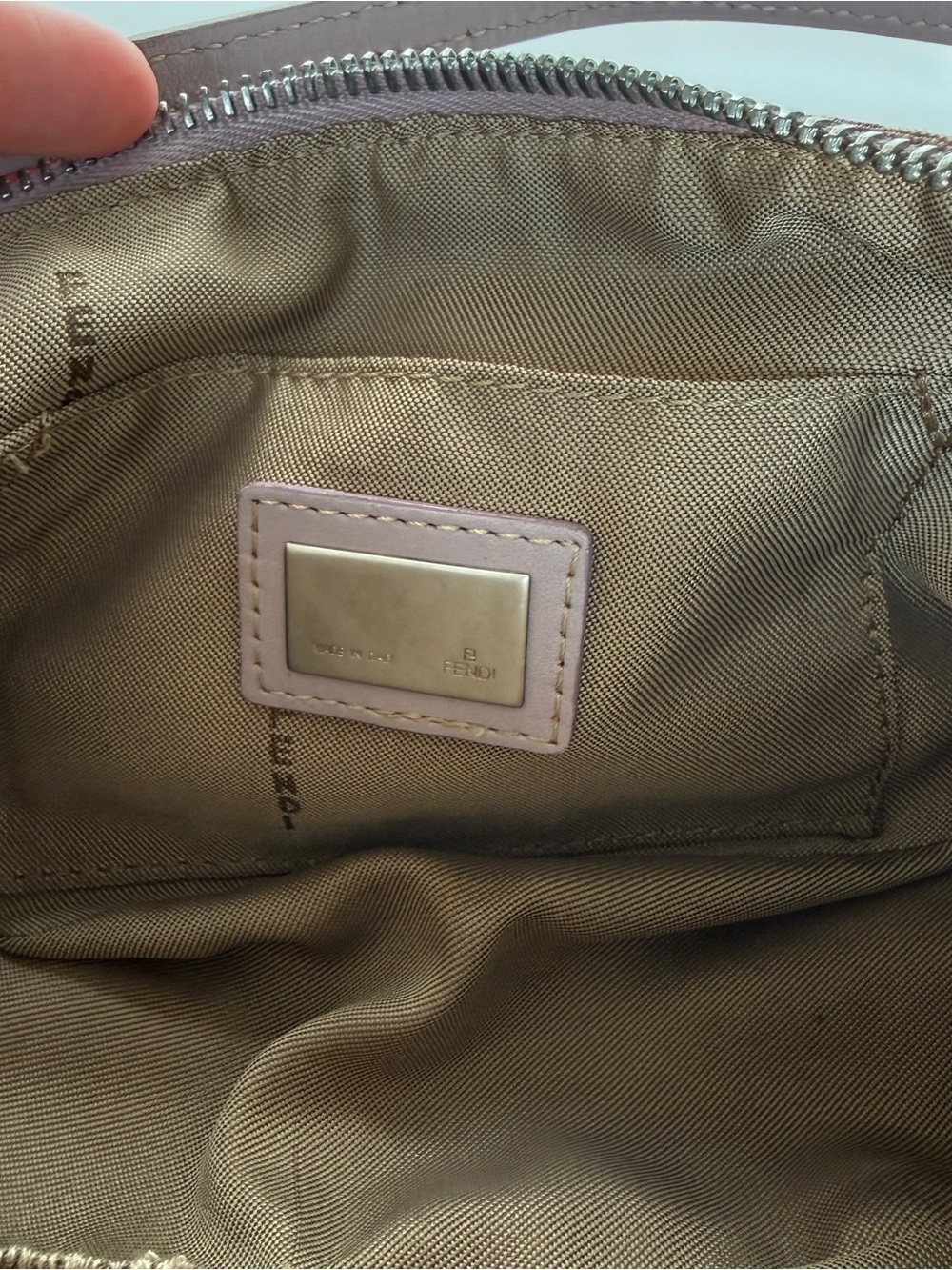 Authentic Fendi Zucchino Shoulder Bag Pochette in lilac - Picture 6 of 7